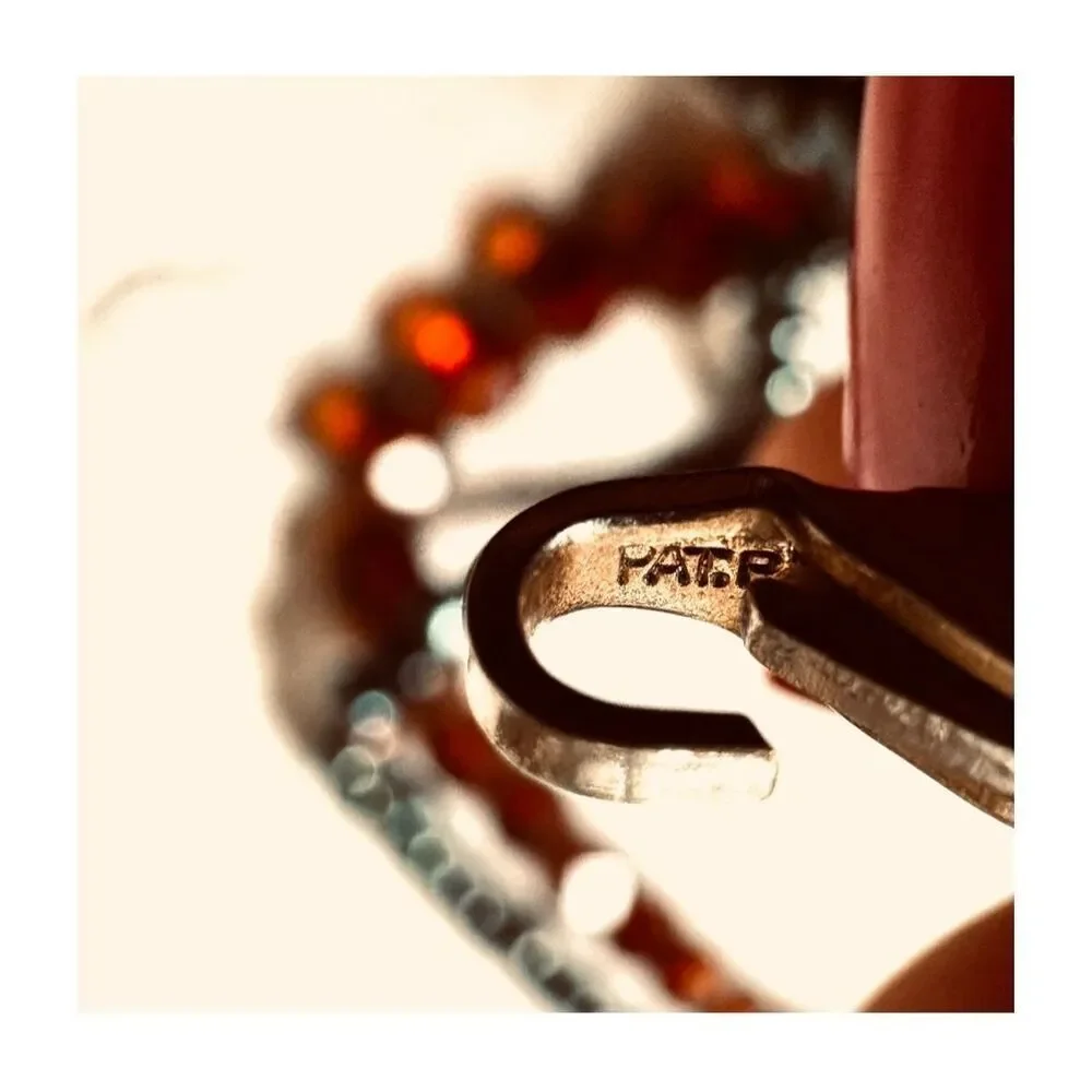 Long wooden elephant pendant necklace long beaded